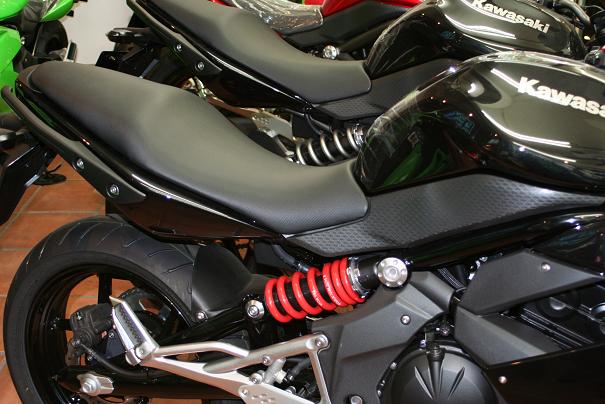 カワサキNinja650R/Ninja400R/ER-6f/ER-6n/ER-4n用ローダウンキット